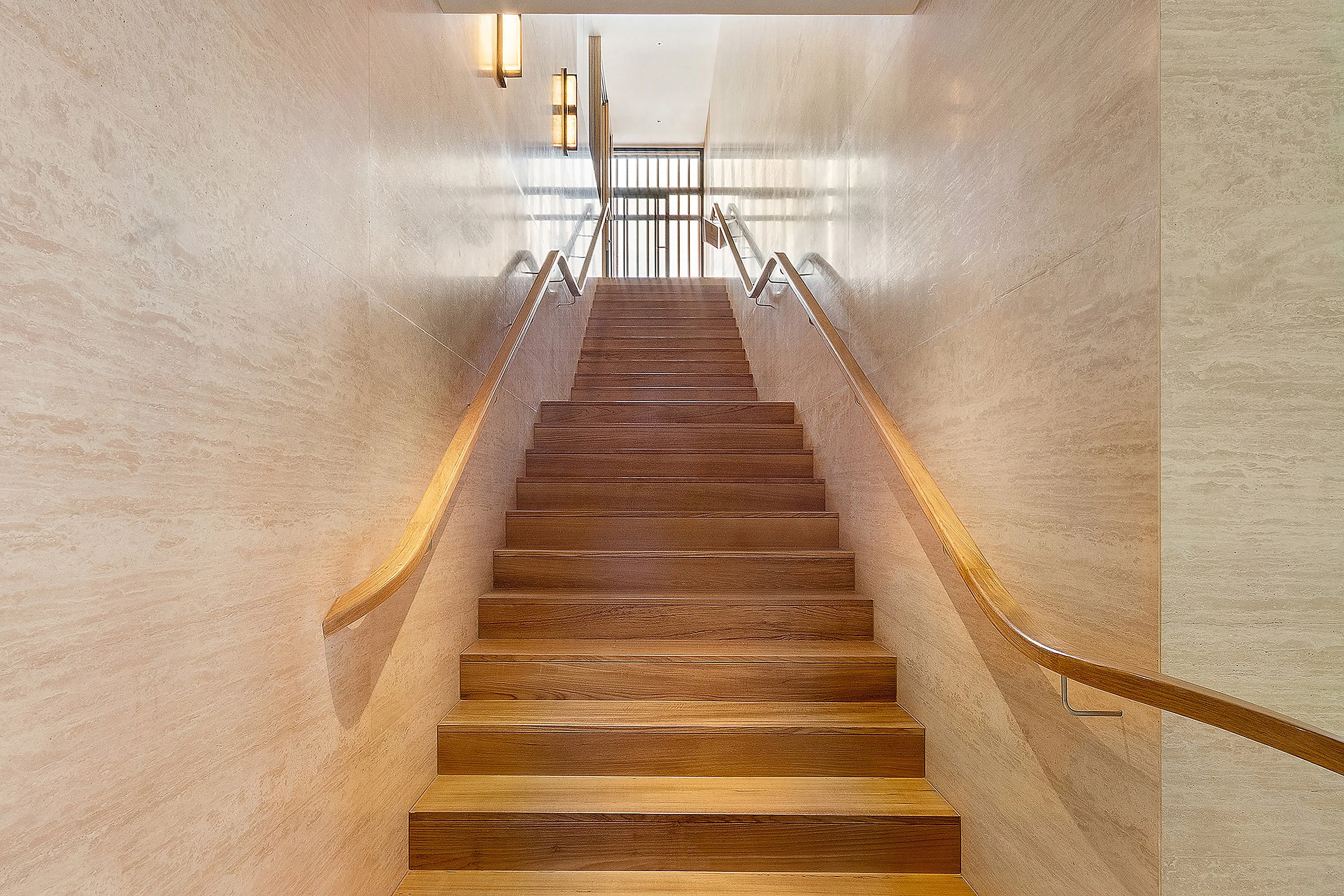 RAM 12 Residence